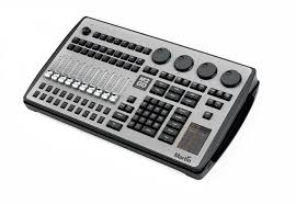 Console d'éclairage DMX Martin M2GO